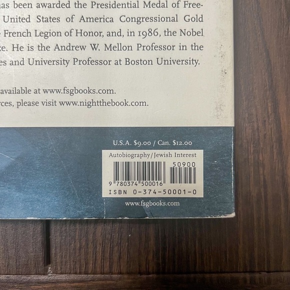 Night by Elie Wiesel - Picture 3 of 7